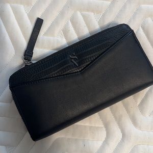 Vera Wang Wallet